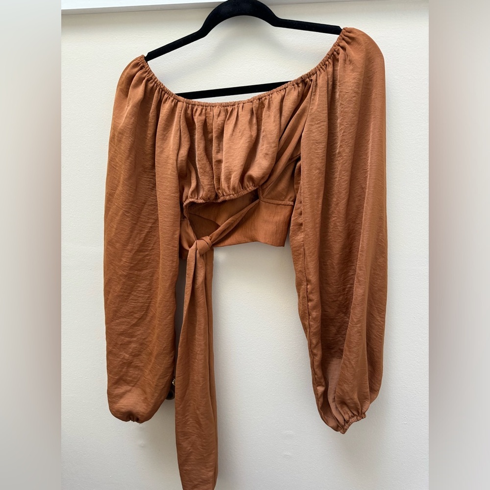 Windsor long sleeved crop top - Picture 2 of 5